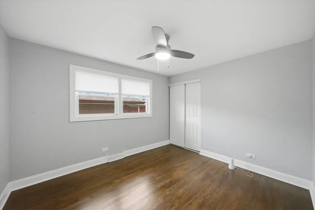 11818 South Justine Street Chicago IL 60643