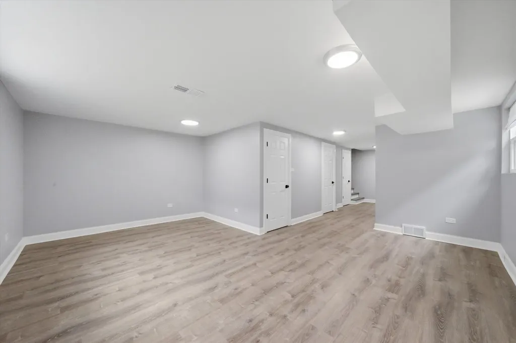 11818 South Justine Street Chicago IL 60643