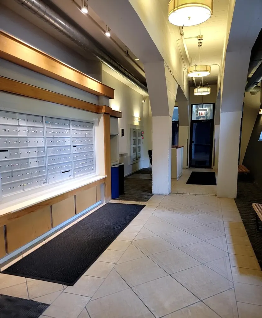 1525 South Sangamon Street Chicago IL 60608