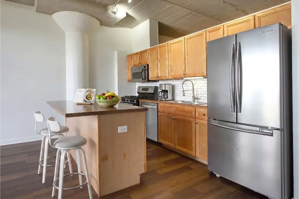 1525 South Sangamon Street Chicago IL 60608