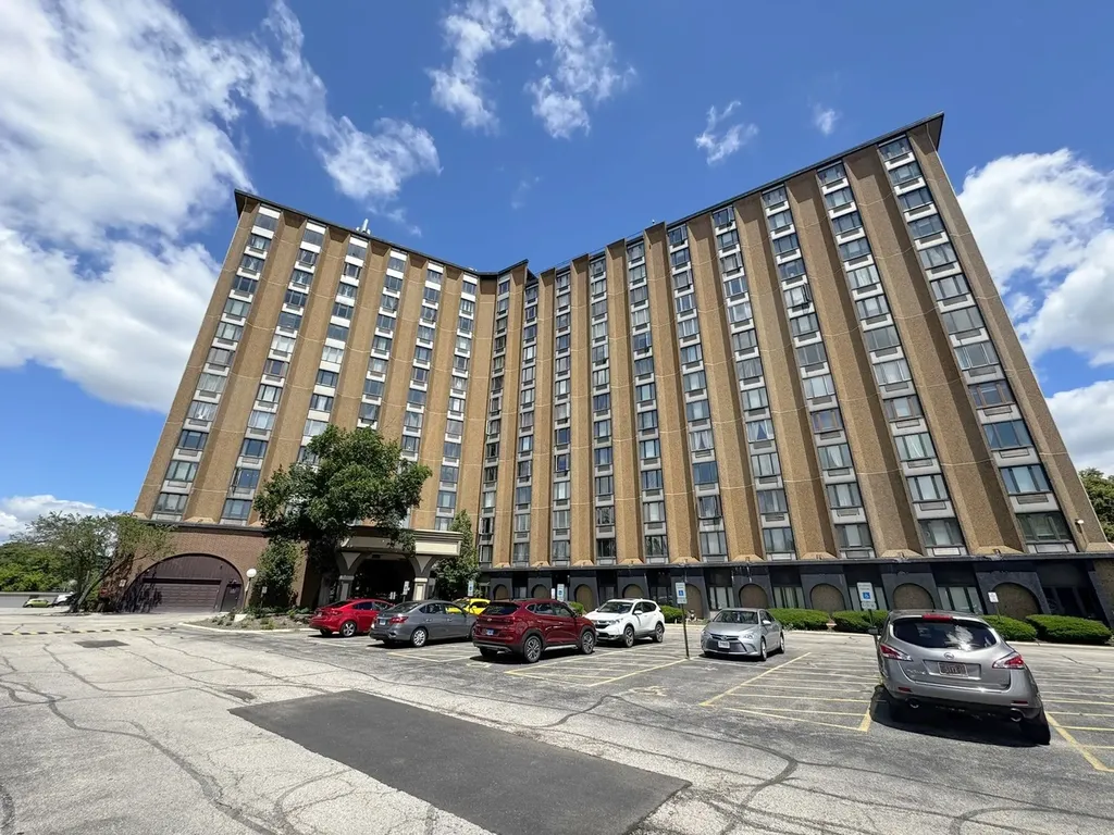 1 Renaissance Place Palatine IL 60067