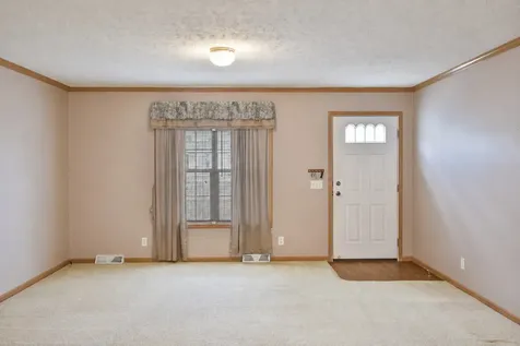 501 Michael Lane Chenoa IL 61726
