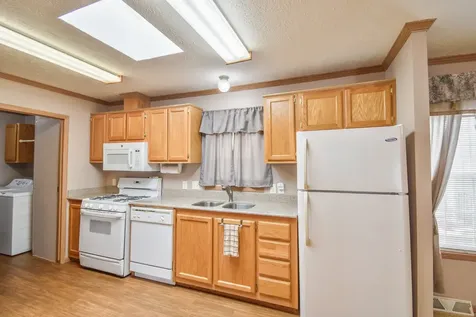 501 Michael Lane Chenoa IL 61726