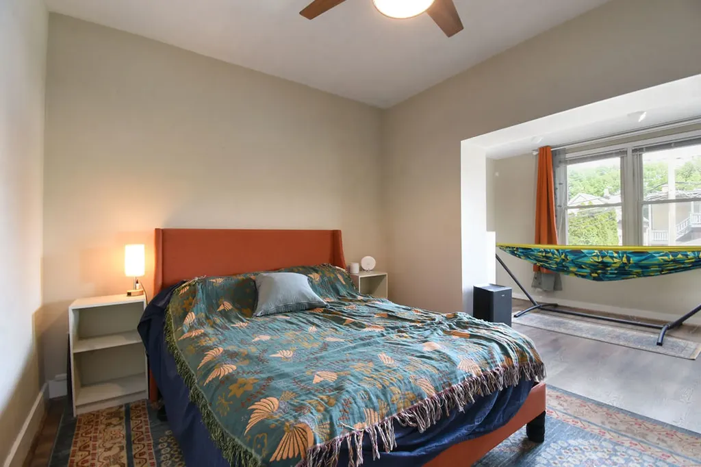 1730 West Foster Avenue Chicago IL 60640