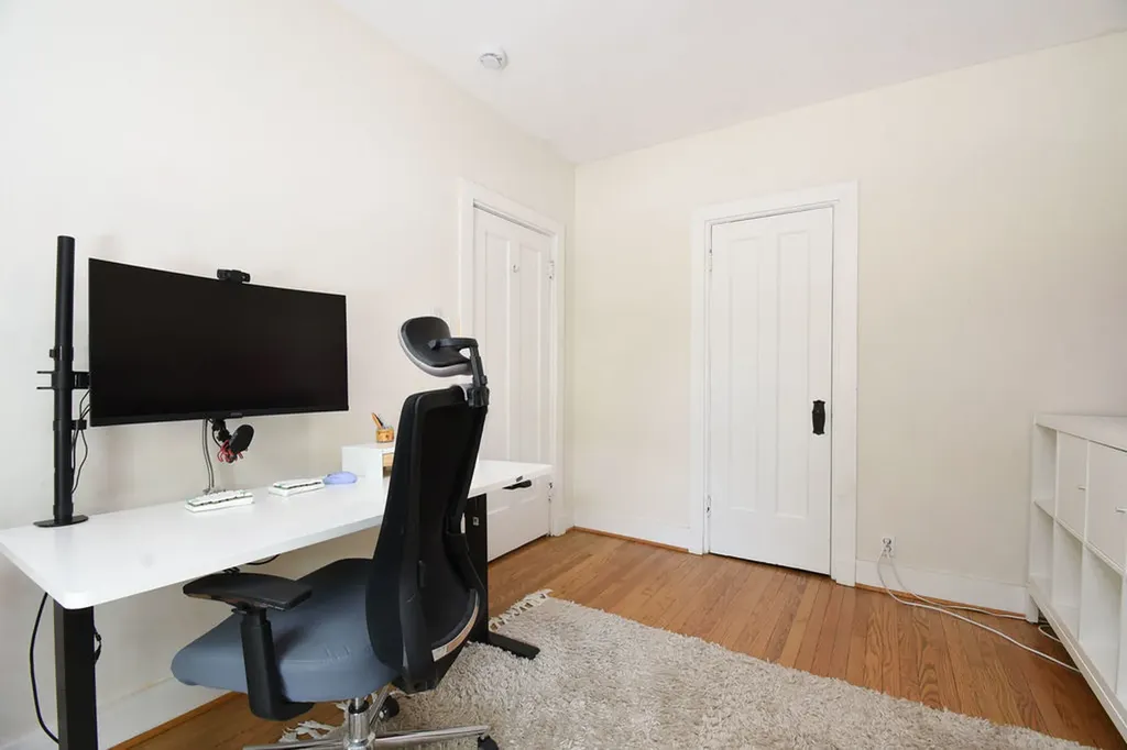 1730 West Foster Avenue Chicago IL 60640