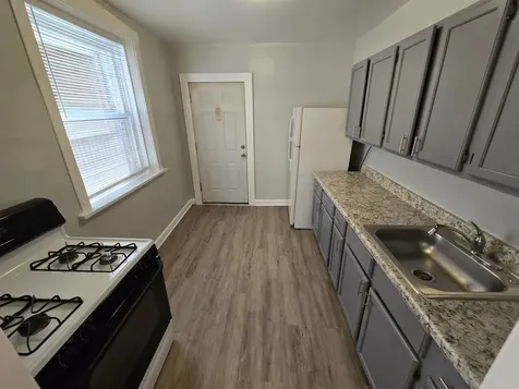 4824 North Avers Avenue Chicago IL 60625