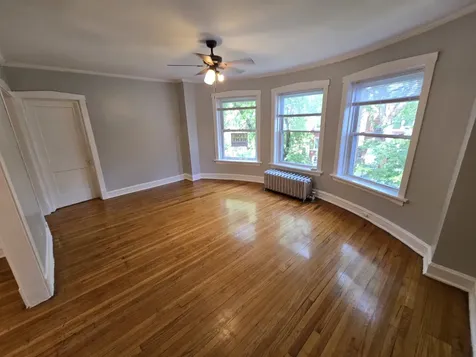 4824 North Avers Avenue Chicago IL 60625