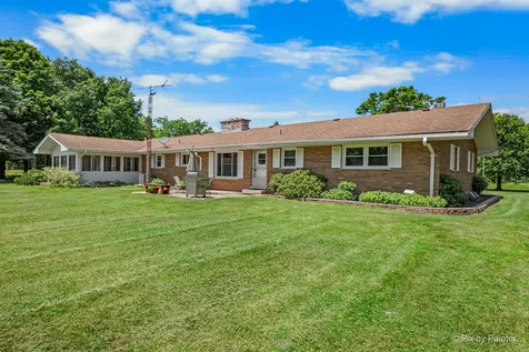42W979 Main Street Road Elburn IL 60119