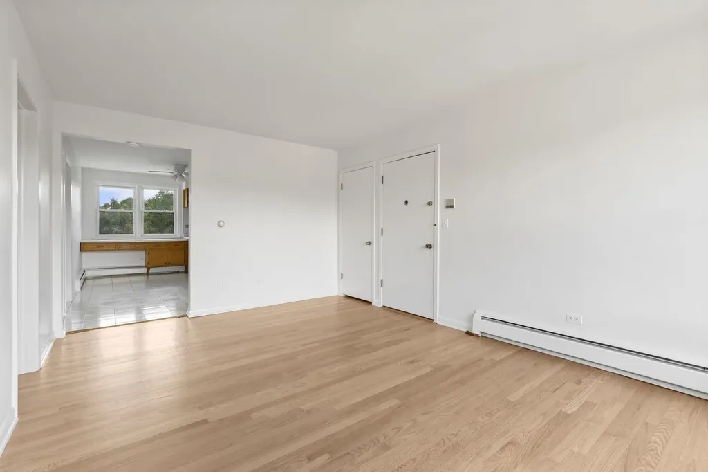 5947 North Odell Avenue Chicago IL 60631