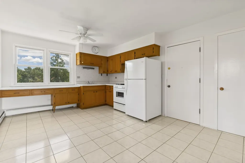 5947 North Odell Avenue Chicago IL 60631