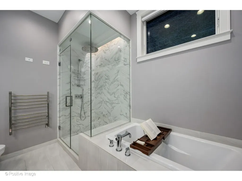 2506 North Southport Avenue Chicago IL 60614