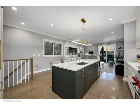 2506 North Southport Avenue Chicago IL 60614
