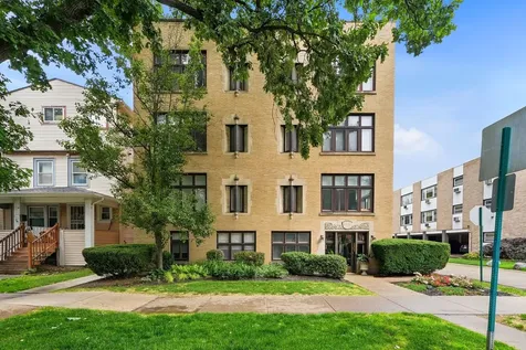 1136 Ontario Street Oak Park IL 60302