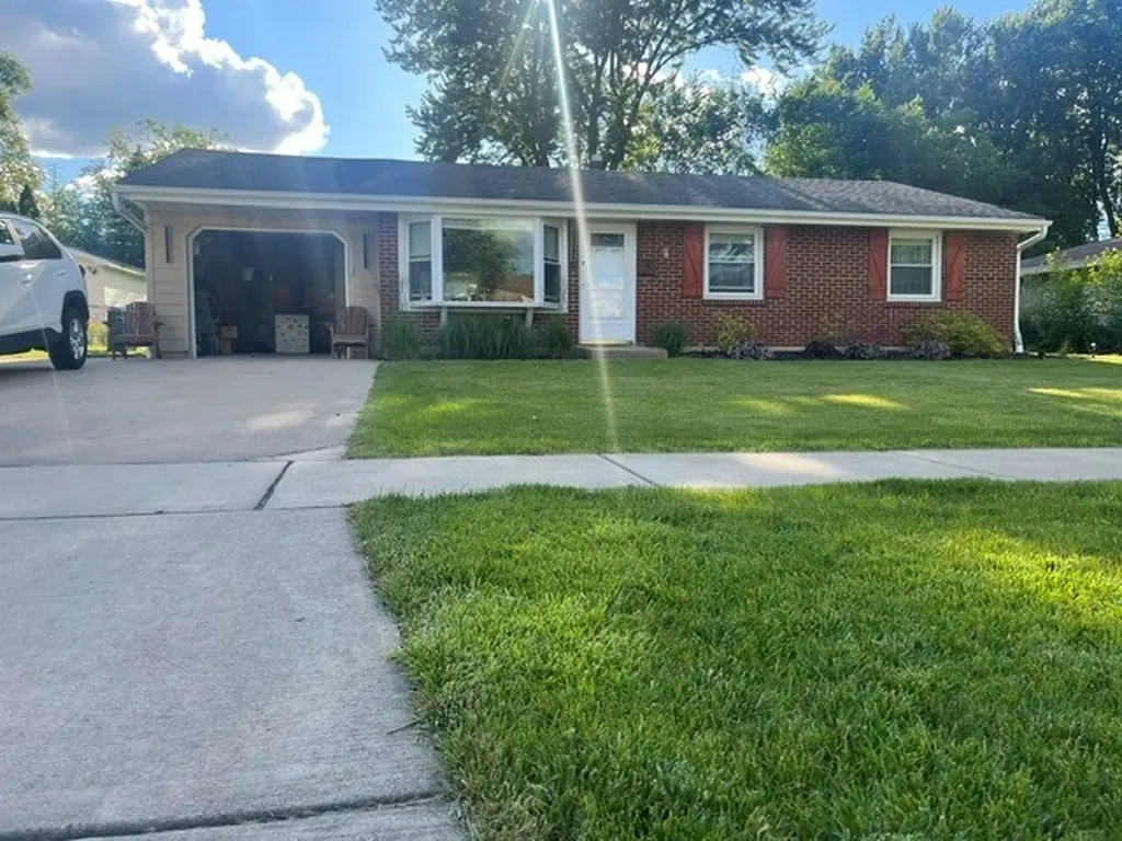 630 Dartmouth Lane Schaumburg IL 60193