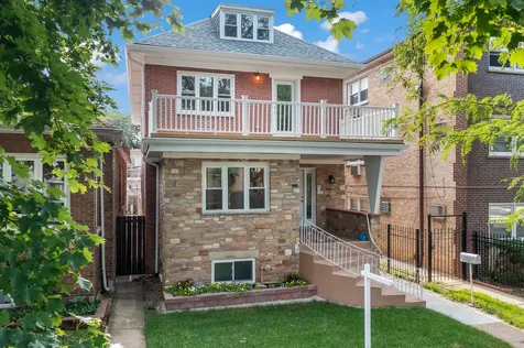 7234 North Hamilton Avenue Chicago IL 60645