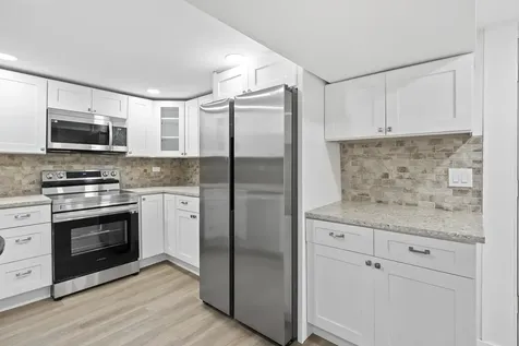 7234 North Hamilton Avenue Chicago IL 60645