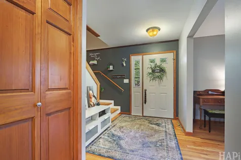 143 Mccullom Street Crystal Lake IL 60014