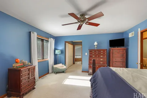 143 Mccullom Street Crystal Lake IL 60014