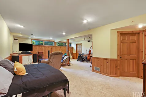 143 Mccullom Street Crystal Lake IL 60014