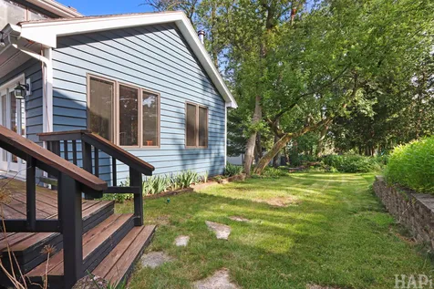 143 Mccullom Street Crystal Lake IL 60014