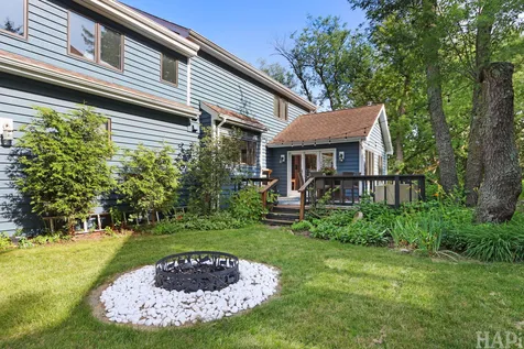 143 Mccullom Street Crystal Lake IL 60014