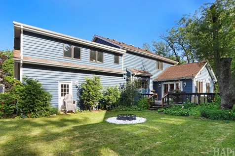 143 Mccullom Street Crystal Lake IL 60014