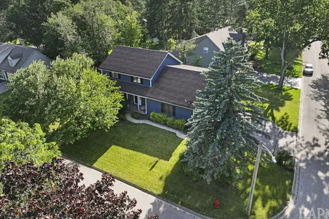 143 Mccullom Street Crystal Lake IL 60014