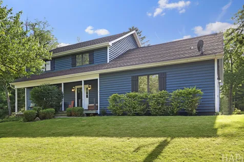 143 Mccullom Street Crystal Lake IL 60014