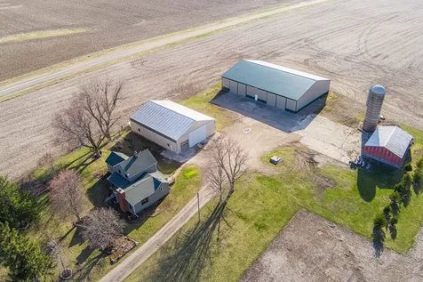 17093 Somonauk Road Dekalb IL 60115