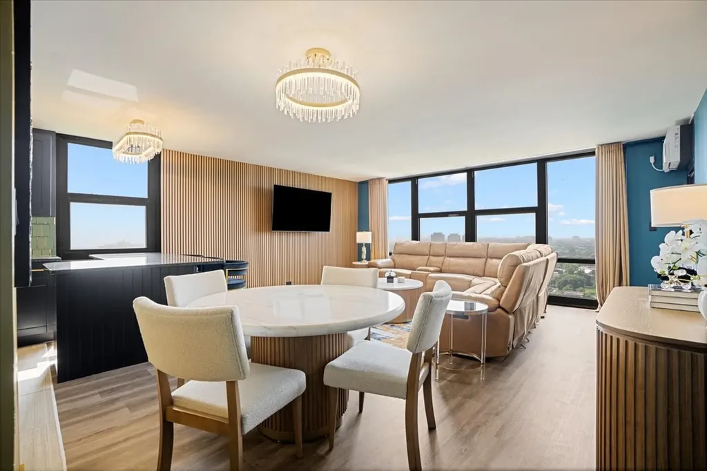 3001 South Michigan Avenue Chicago IL 60616