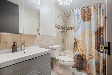 3001 South Michigan Avenue Chicago IL 60616
