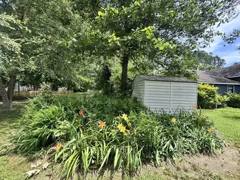 307 West Webster Street Benton IL 62812