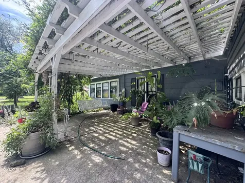 307 West Webster Street Benton IL 62812