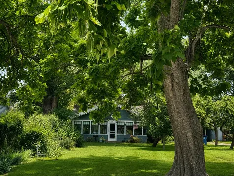307 West Webster Street Benton IL 62812