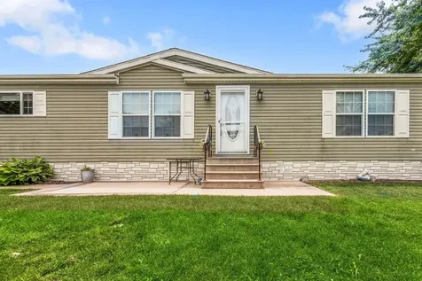 242 Fox Lane Belvidere IL 61008