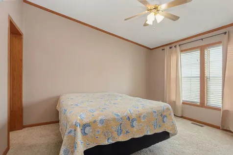 242 Fox Lane Belvidere IL 61008