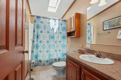 242 Fox Lane Belvidere IL 61008