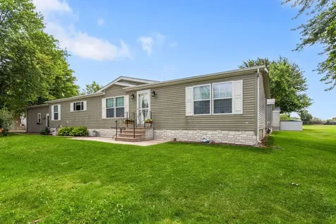 242 Fox Lane Belvidere IL 61008