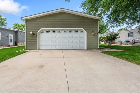 242 Fox Lane Belvidere IL 61008