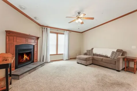242 Fox Lane Belvidere IL 61008