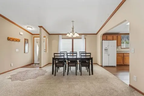 242 Fox Lane Belvidere IL 61008
