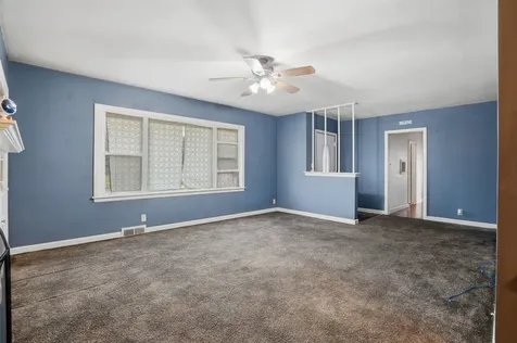 1414 23RD Avenue East Moline IL 61244