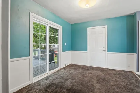 1414 23RD Avenue East Moline IL 61244