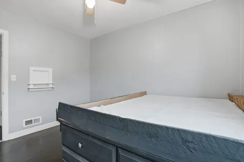 1414 23RD Avenue East Moline IL 61244