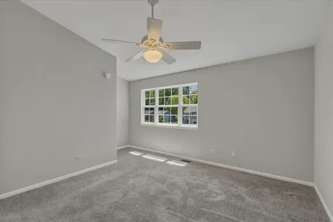 4709 Southhampton Drive Island Lake IL 60042