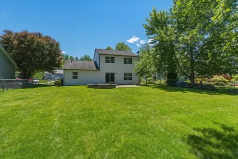 4709 Southhampton Drive Island Lake IL 60042
