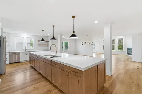 48 Birchwood Avenue Deerfield IL 60015