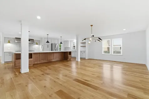 48 Birchwood Avenue Deerfield IL 60015