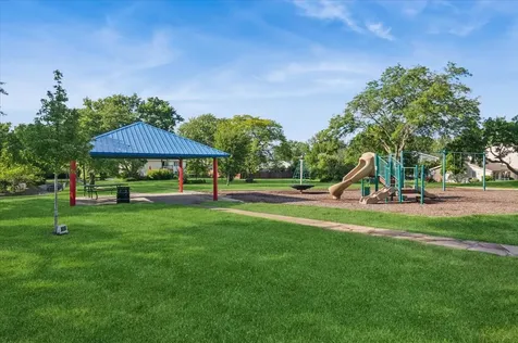 185 College Drive Bloomingdale IL 60108