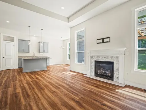 4348 Woodcliff Lane Roscoe IL 61073